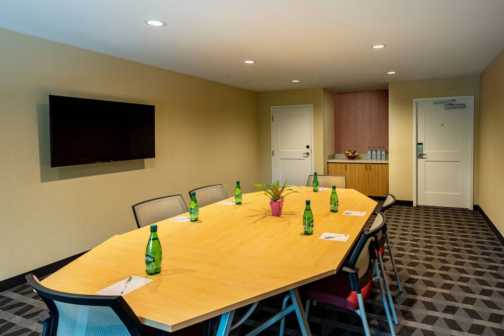 TownePlace Suites by Marriott Fort Mill at Carowinds Blvd 29/31