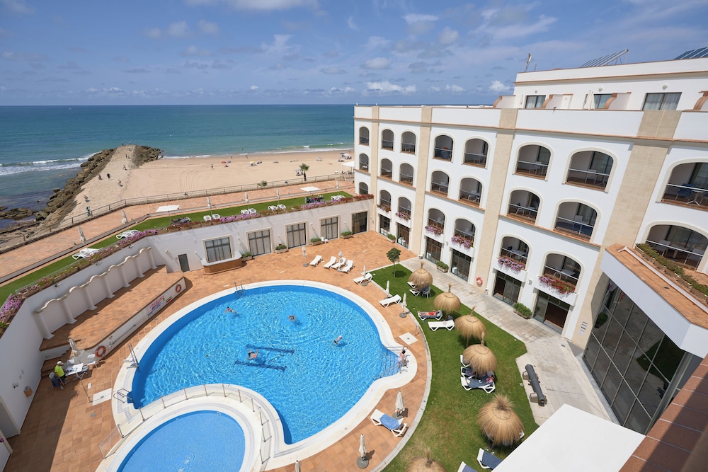 Duque de Najera Hotel 7/106
