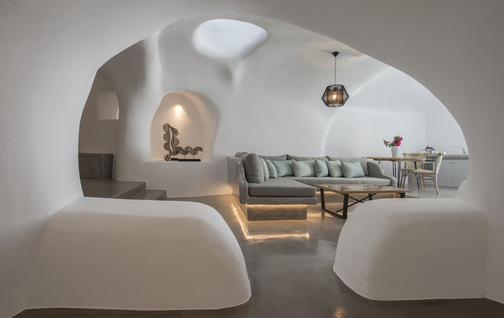 Aqua Serenity Santorini Luxury Suites 36/50