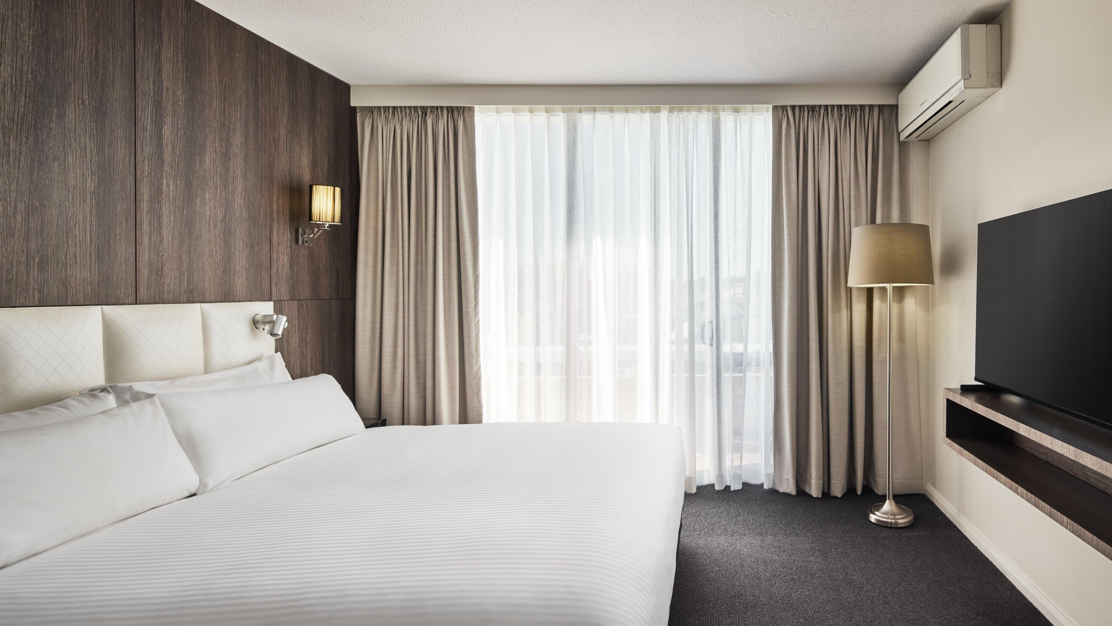 Suite, King Bed