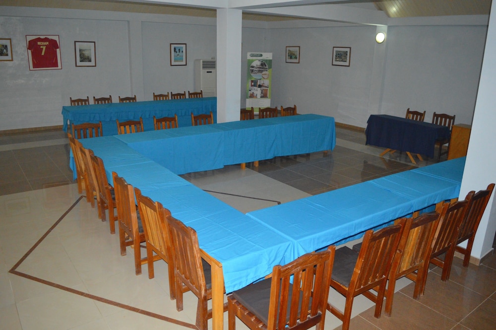 Elmina Bay Resort 36/50