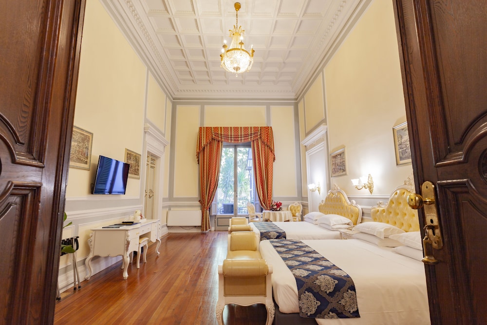 Villa Royal 20/67