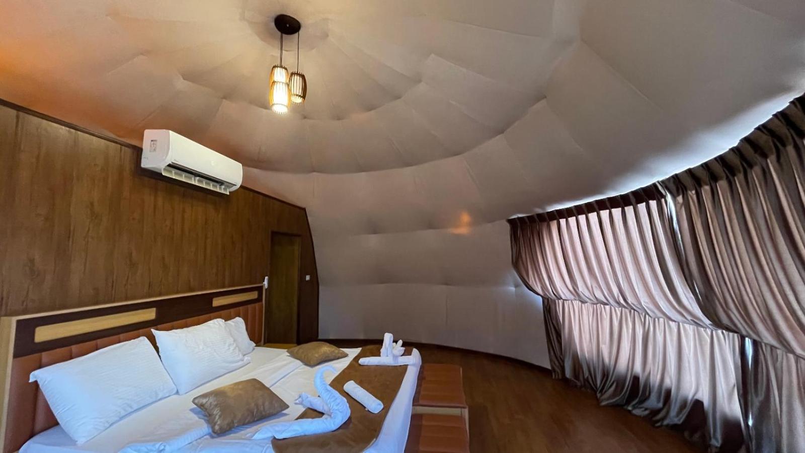 Al Sultana Luxury Camp 20/45