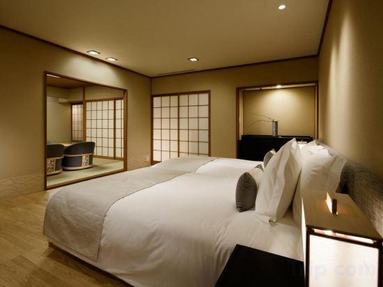 JAPANESE, DELUXE, SUITE