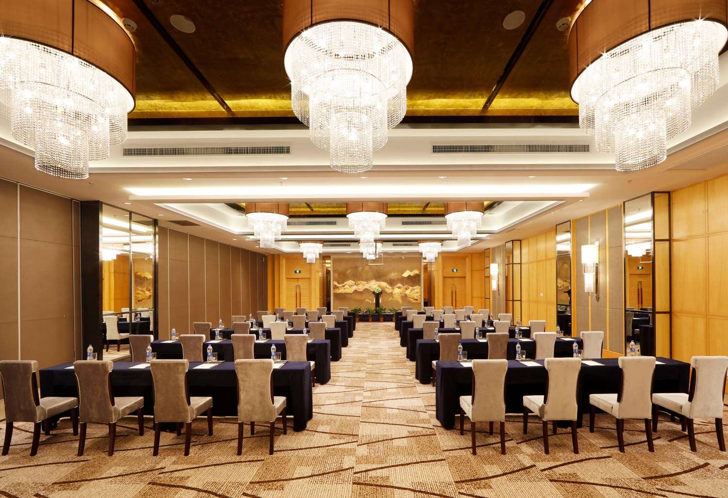 Wyndham Grand Plaza Royale Mingfa Zhangzhou 59/61