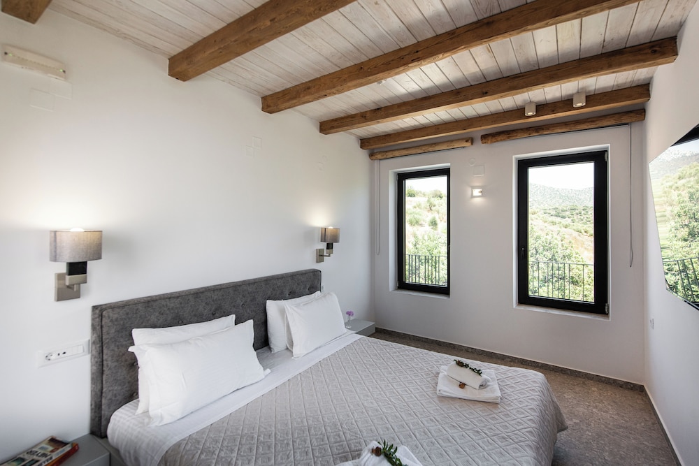 Lameriana Secret Village 20/77