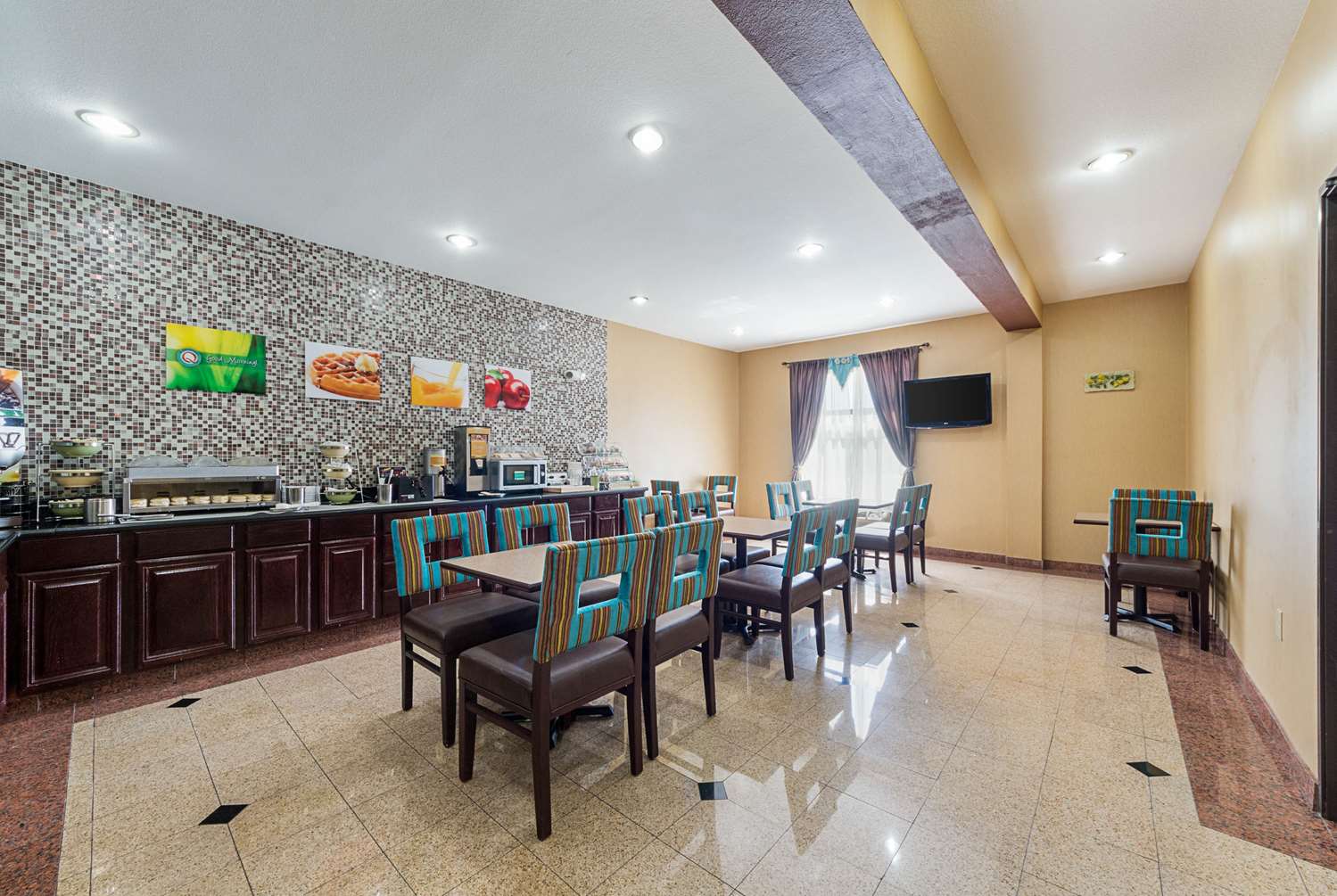 Quality Inn & Suites Buda, TX 12/21