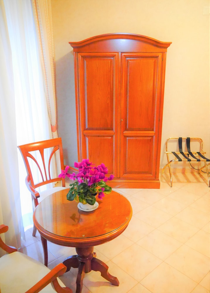 Hotel San Pietro 28/50