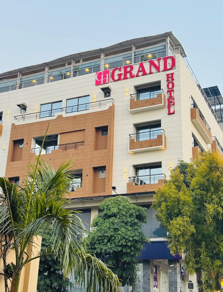 Grand Islamabad Hotel in ISLAMABAD