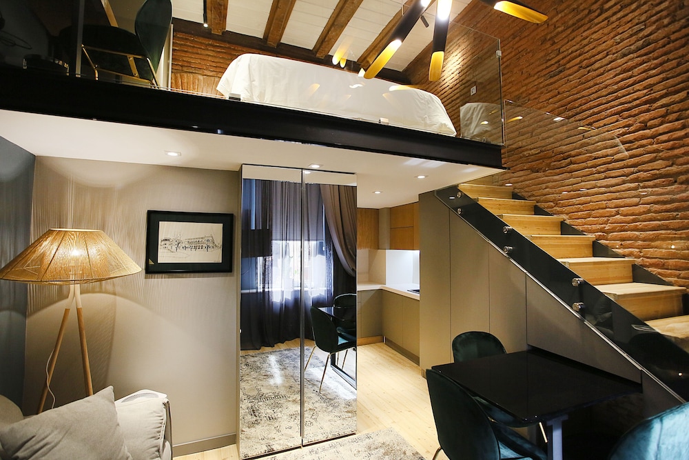 Paskunji Residence 38/50