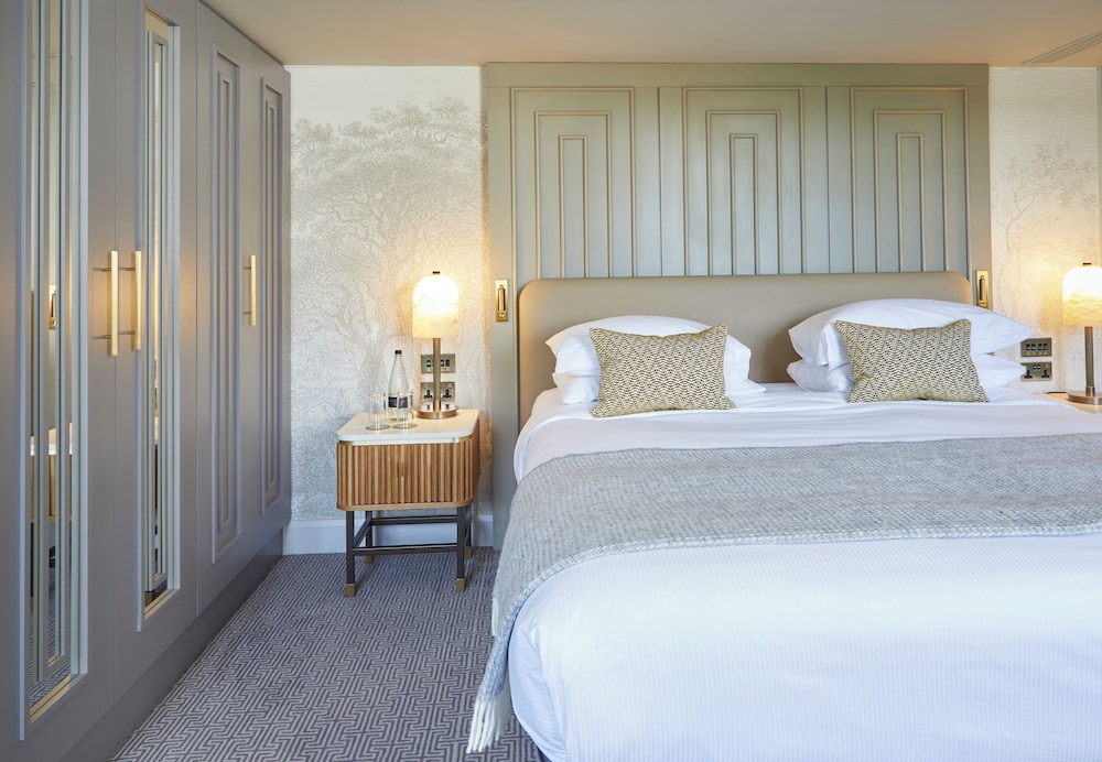 Chic, Double Bed