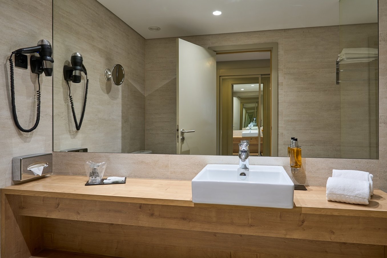 Portus Cale Hotel 44/47