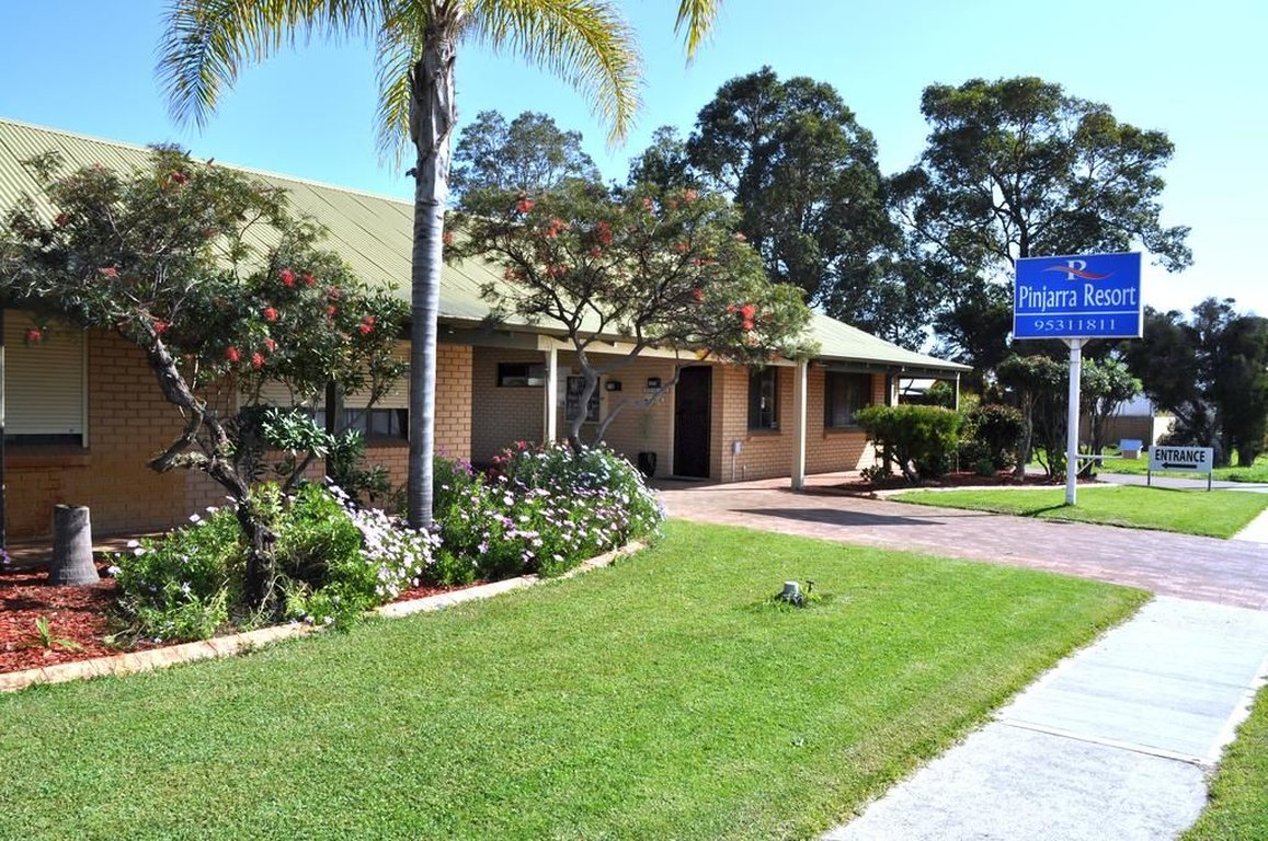 Pinjarra Resort 8/12