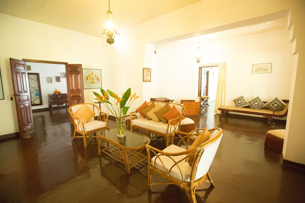 Thalpe Walawwa Heritage Villa 12/24