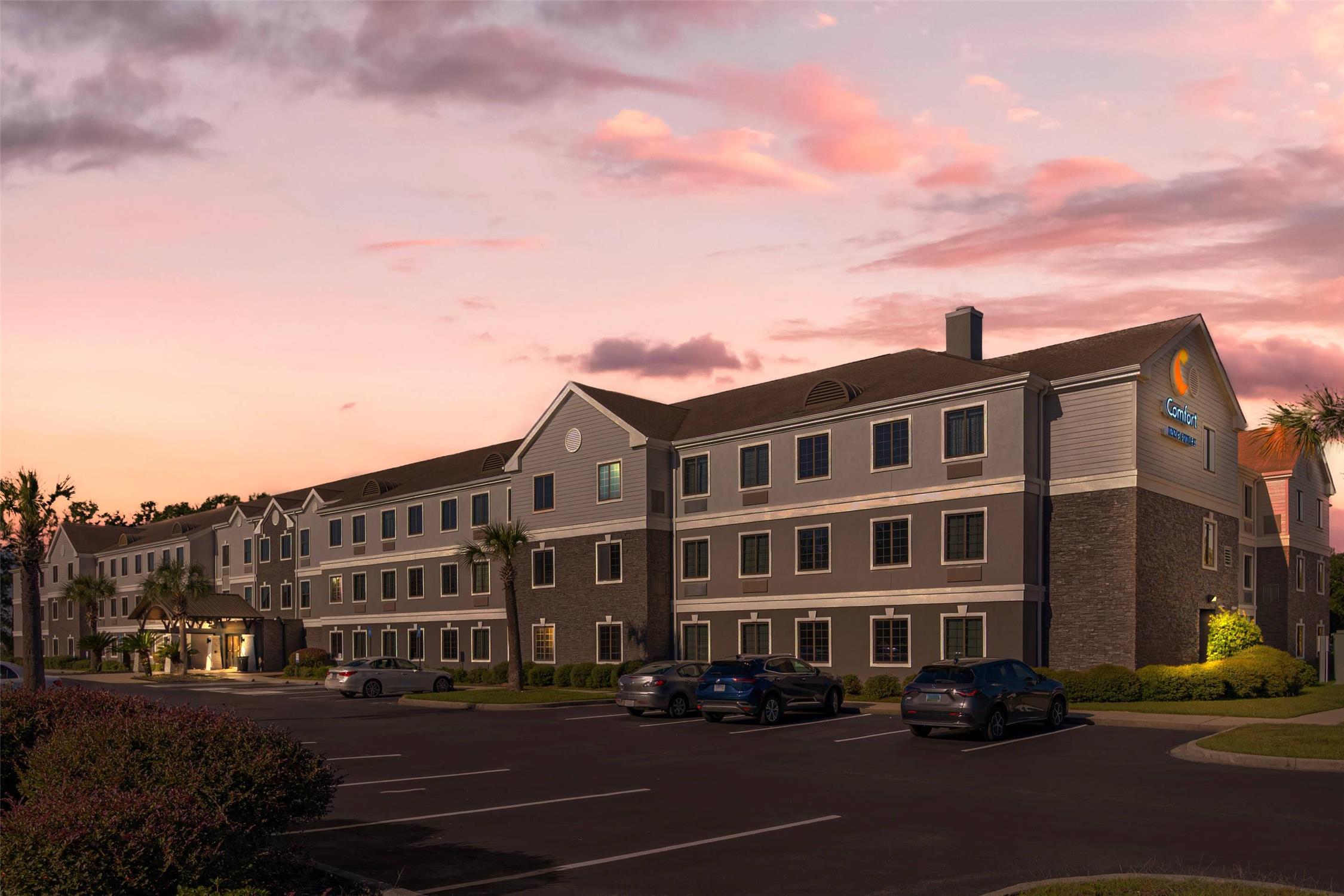 Comfort Inn & Suites Savannah Airport 2/18