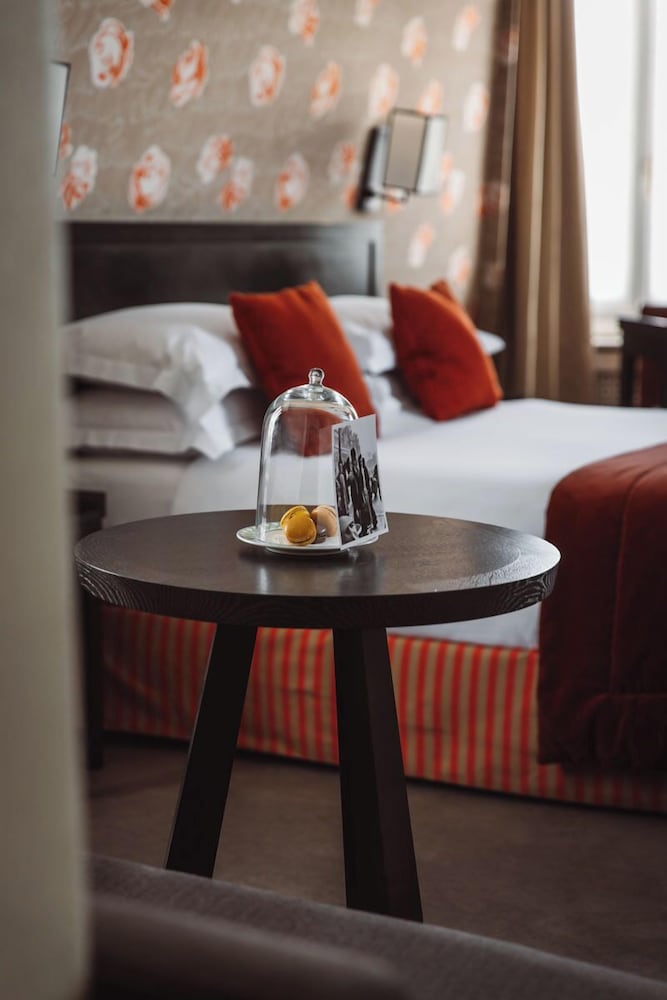 Hotel France D antin Opera 48/55