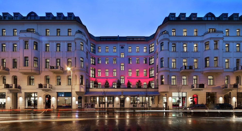 Lux 11 Berlin Mitte 52/60