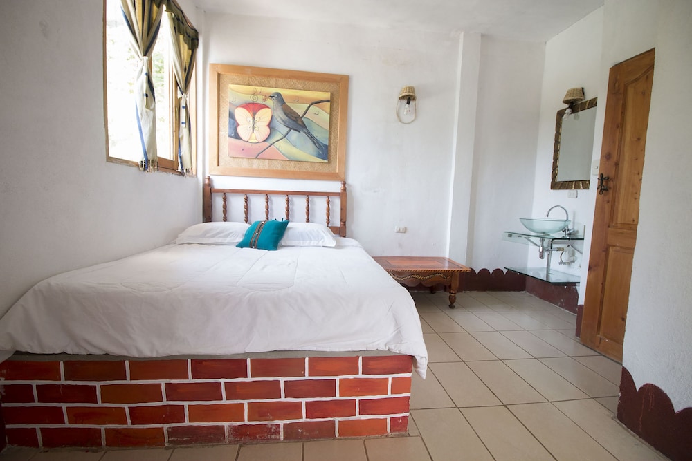 ECO HOTEL UXLABIL ATITLAN 13/49