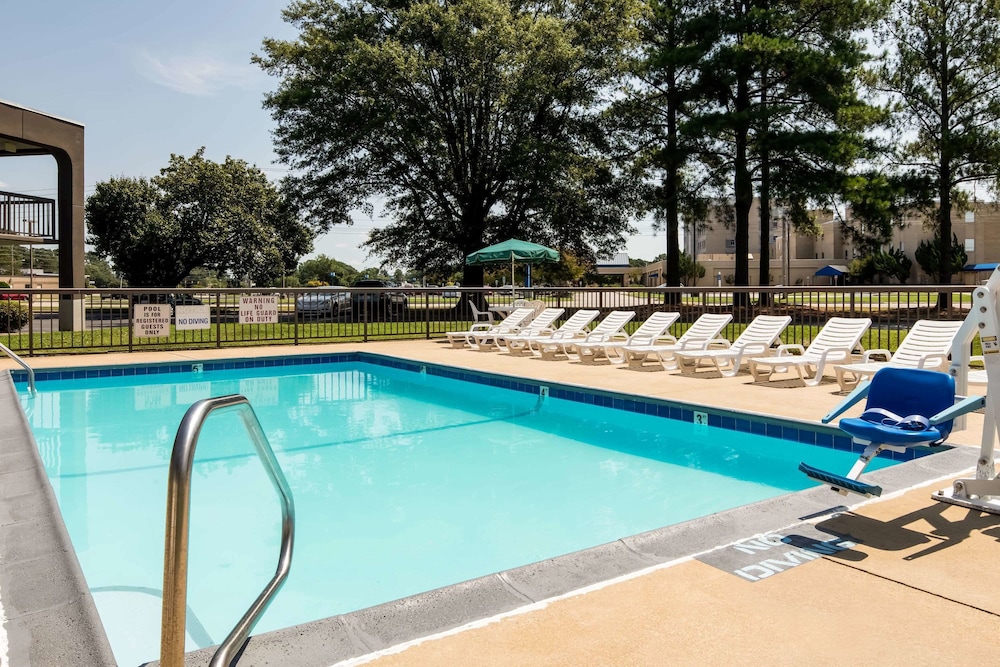 Days Inn By Wyndham Wilson 29/41
