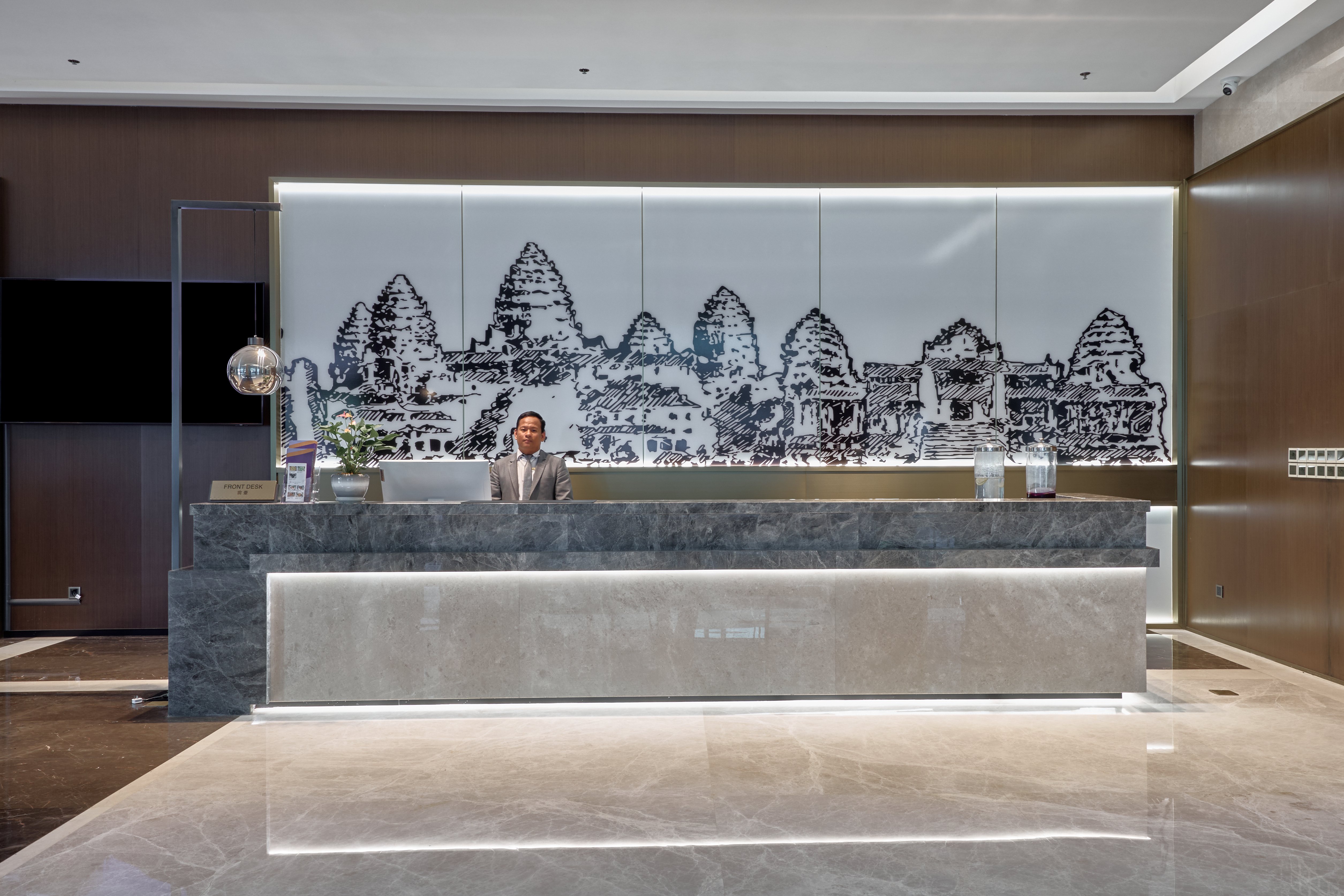 VM Hotel 7/50