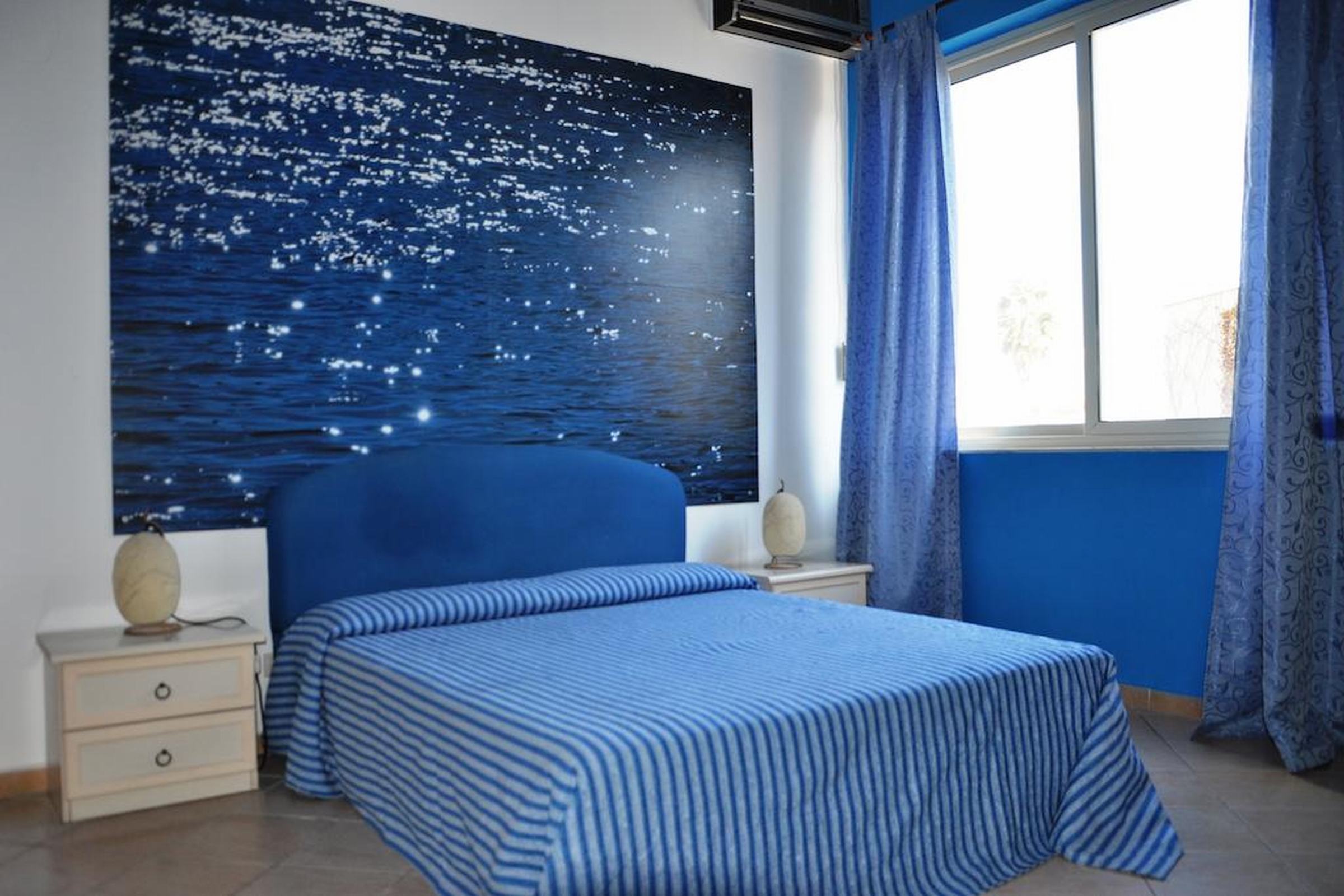 B&B STELLA MARINA 4/22