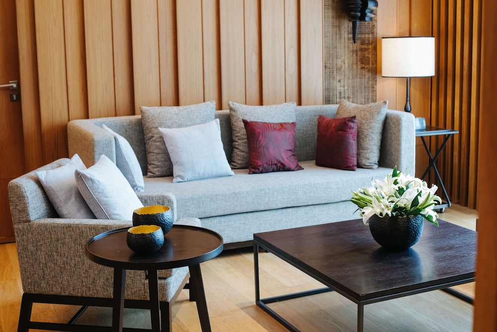 Anantara Chiang Mai Serviced Suites 39/75