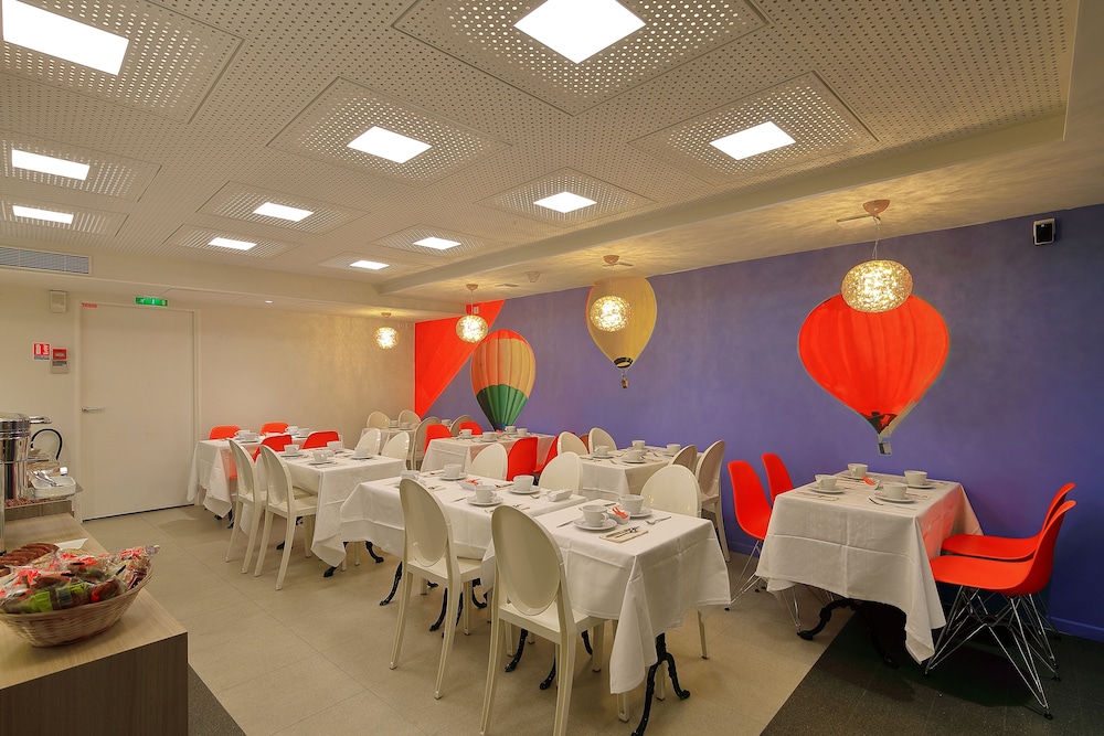Hotel Hor Les Lumieres 41/50