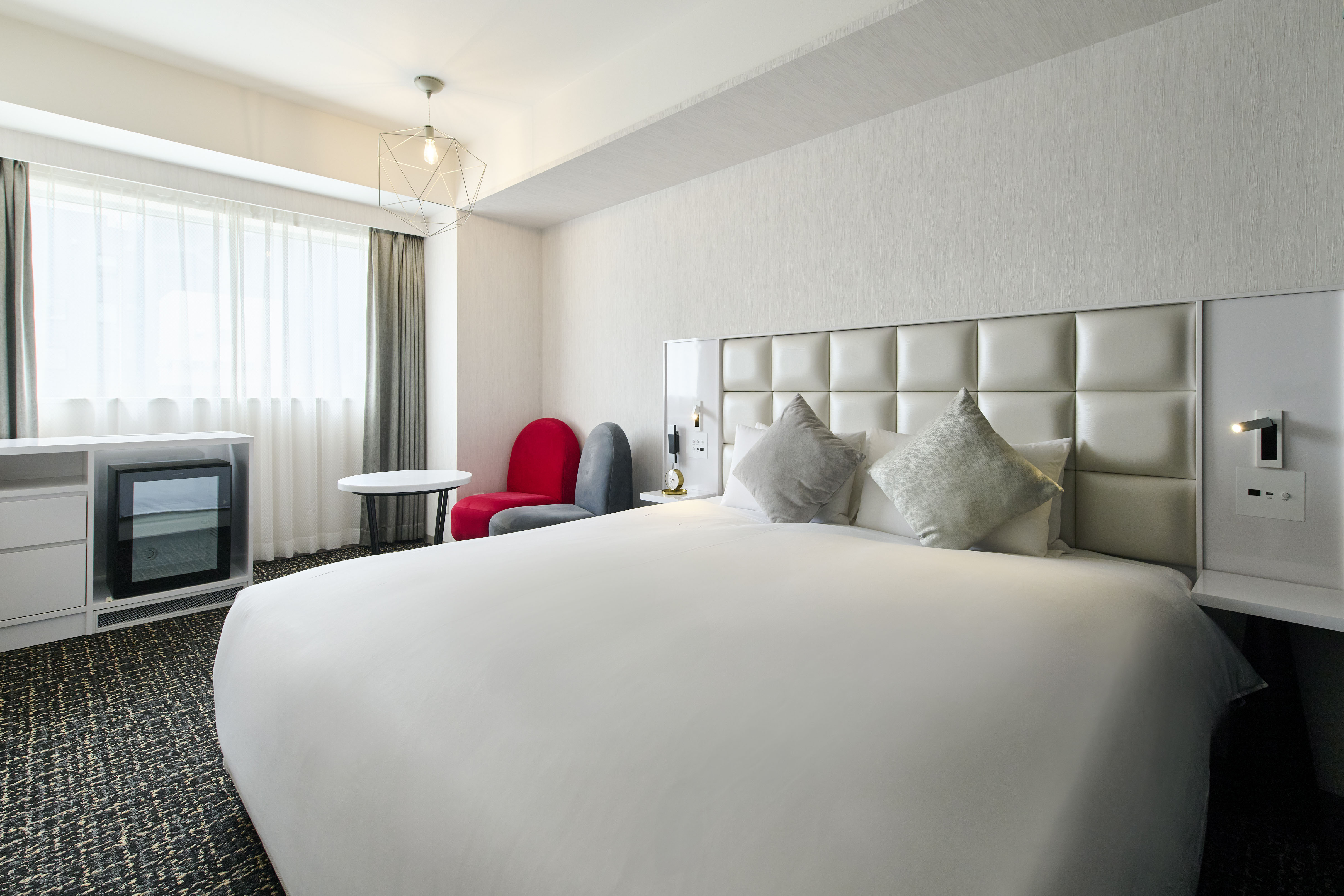 Standard, King Bed