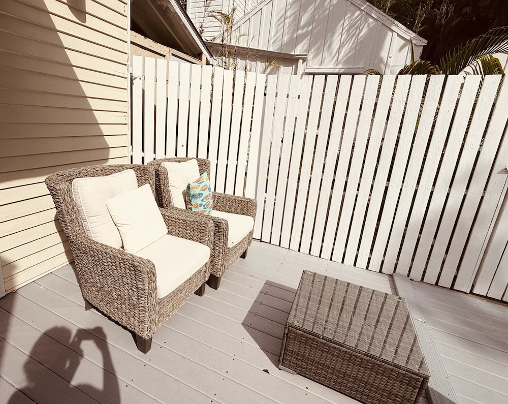 Heron House Court - Adult Only 38/65