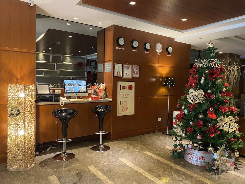 Tokyo International Hotel 8/58