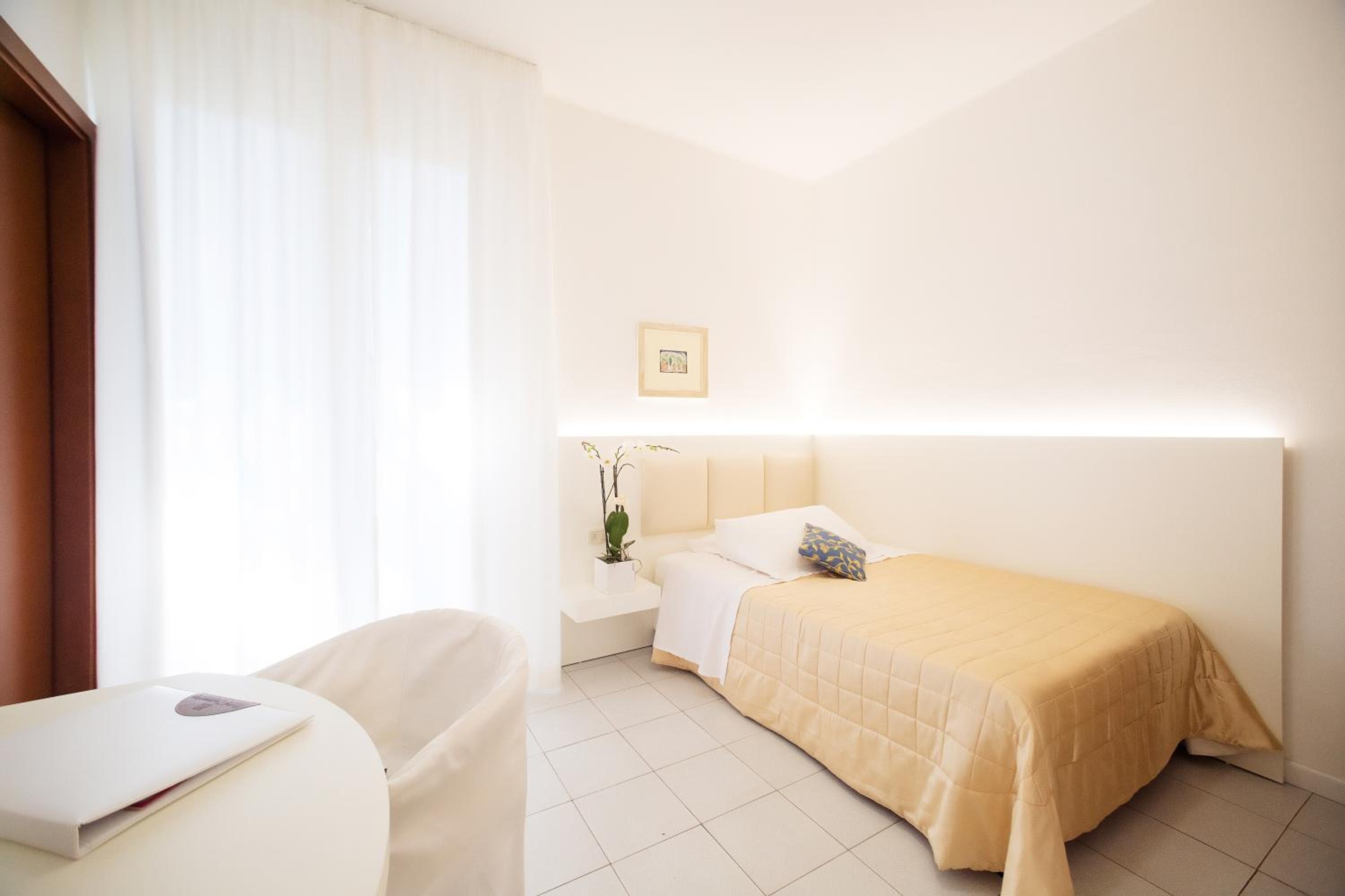 Hotel Rosmarina 7/50