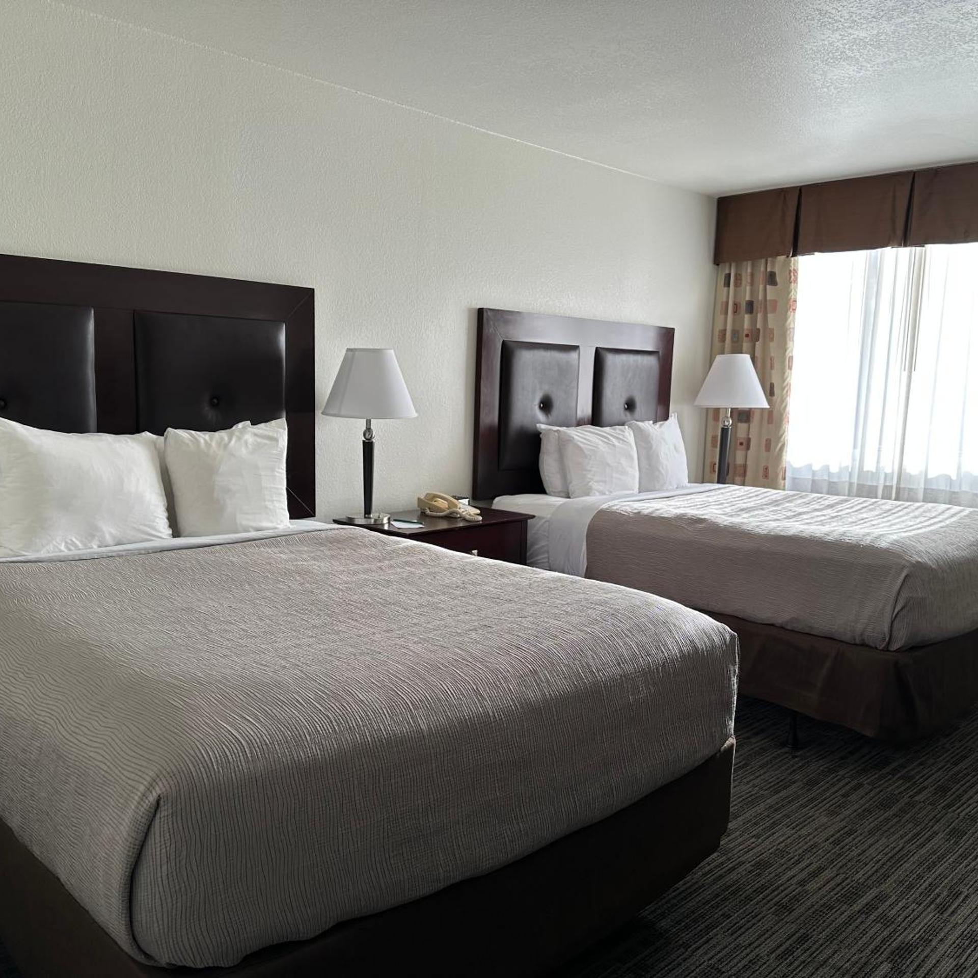 غرفة، Quality Inn & Suites Everett, WA 2/7