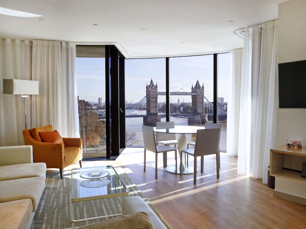 Cheval Three Quays 40/56