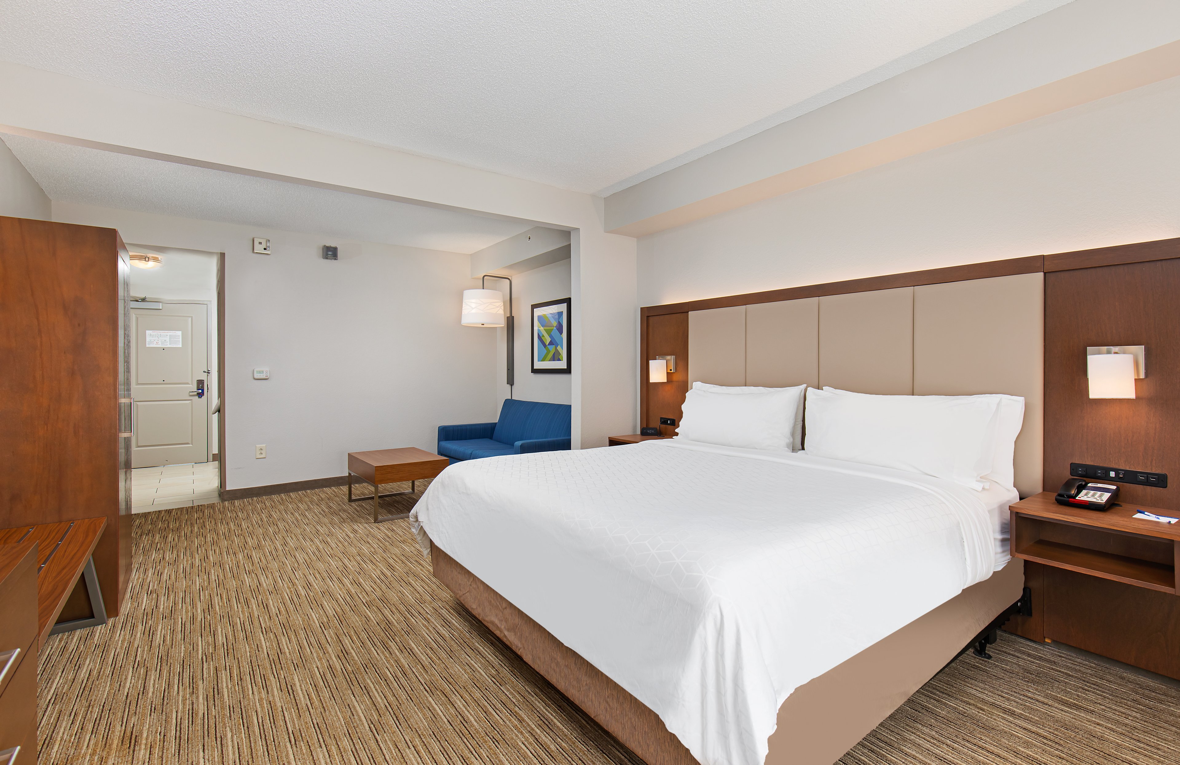 Suite, King Bed