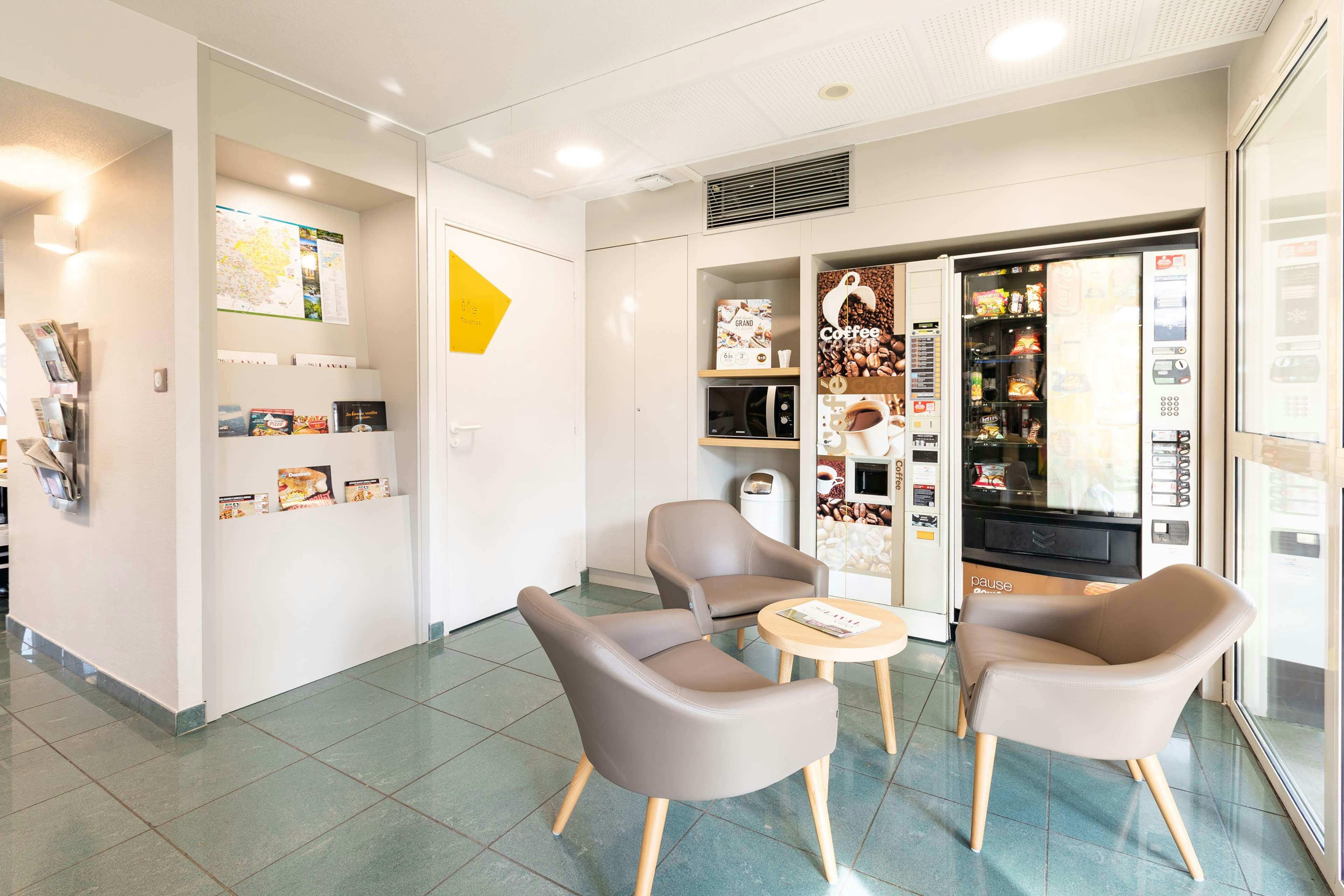 B&B Hotel Laval Change 22/30