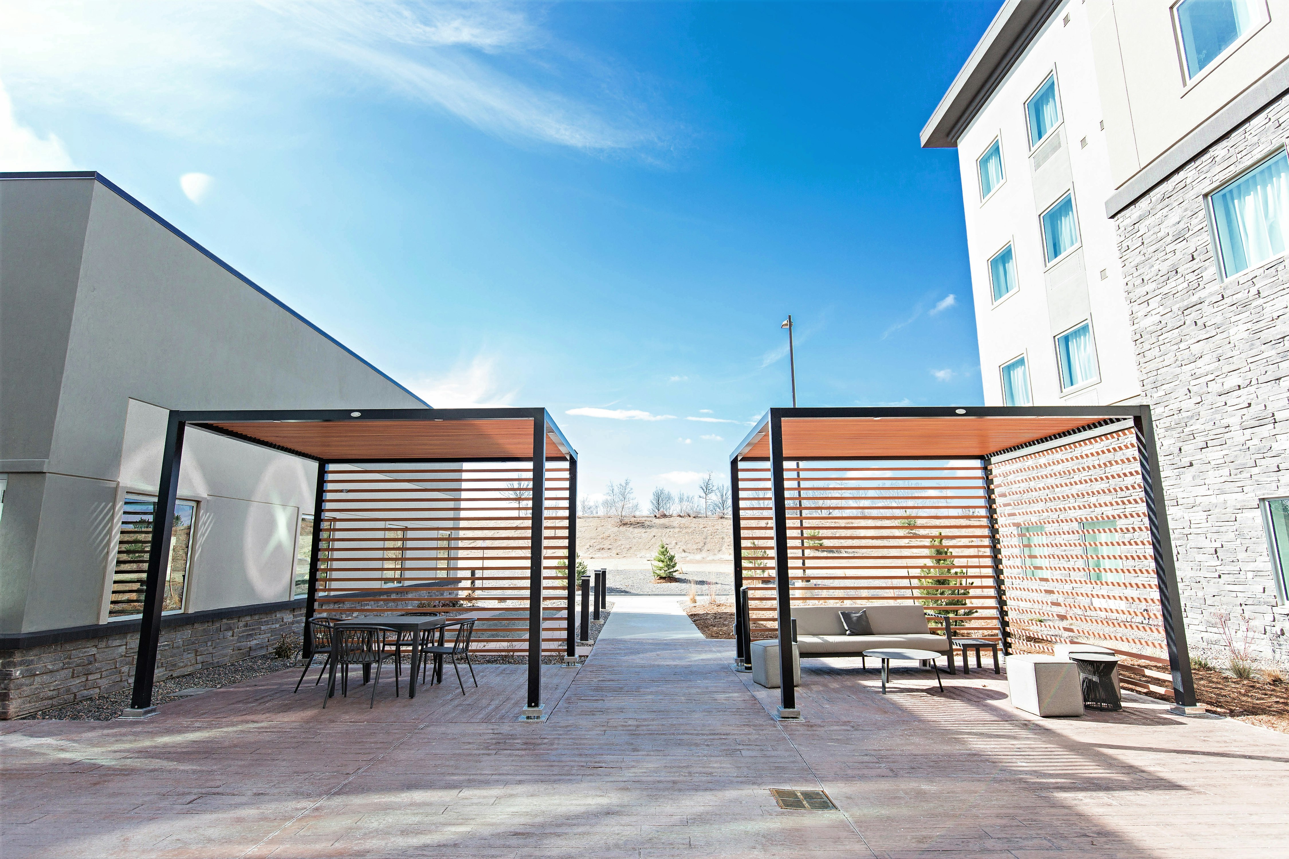 Staybridge Suites Denver North Thornton 65/67
