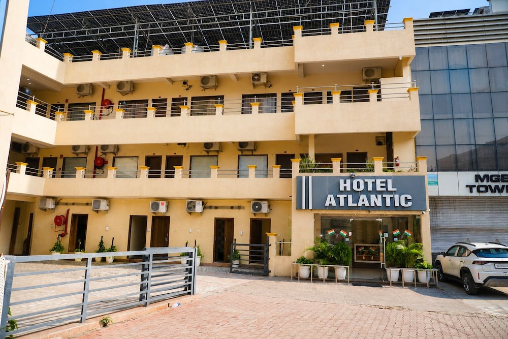 Hotel Atlantic 4/50