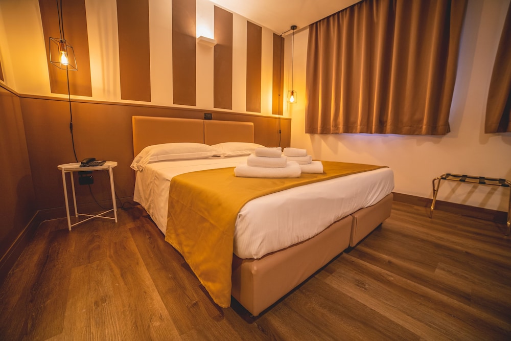 Hotel Continental 26/41