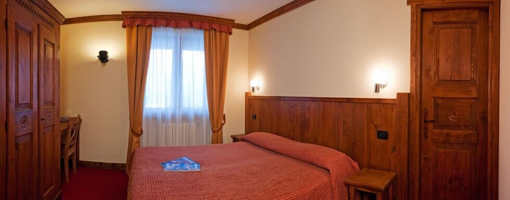 Hotel Crampon 32/69