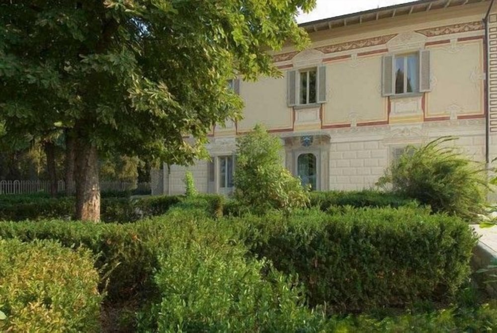 VILLA LA BORGHETTA RESORT 38/46