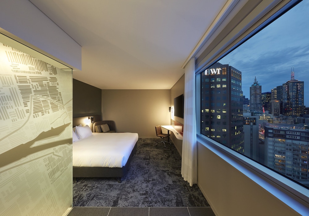 Holiday Inn Express Melbourne Southbank 21/77