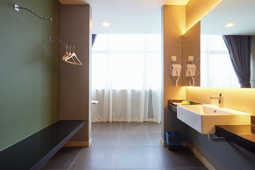 B&S Boutique Hotel 68/71