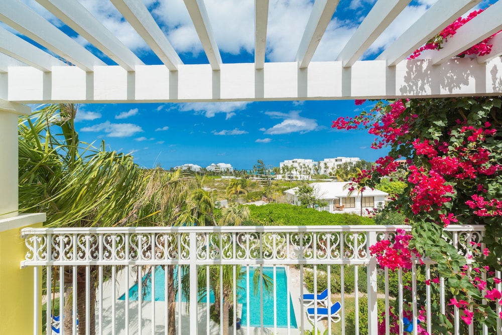 Inn At Grace Bay 18/33