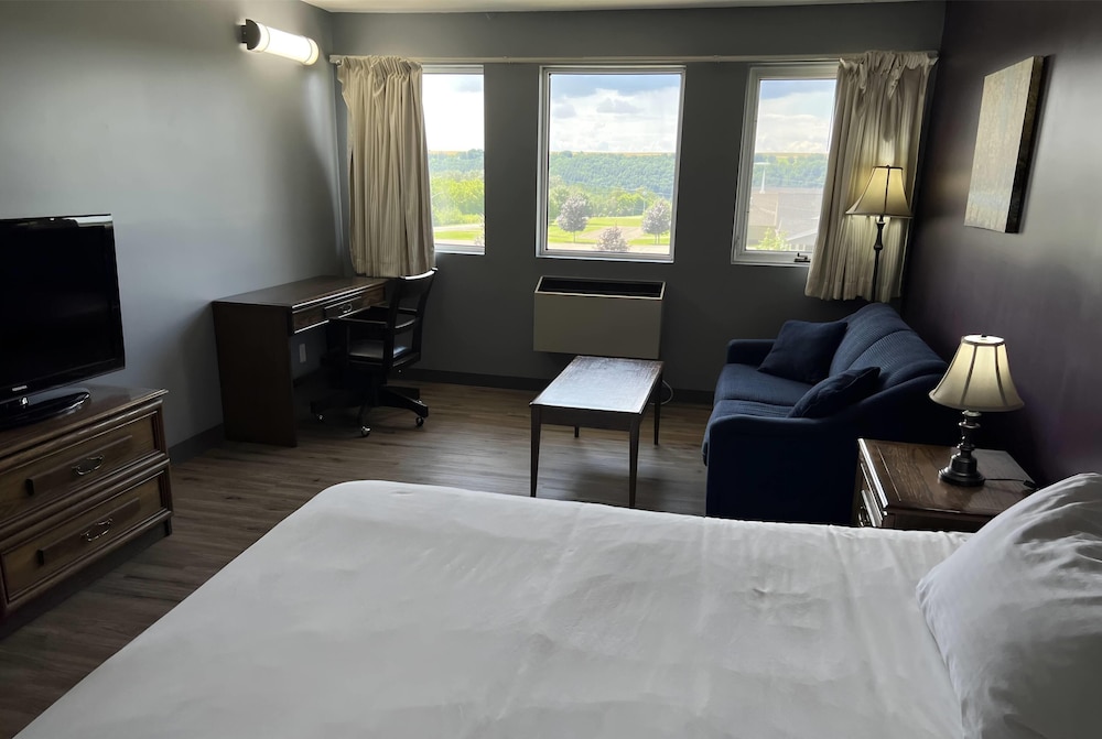 Ramada by Wyndham Florenceville 21/49