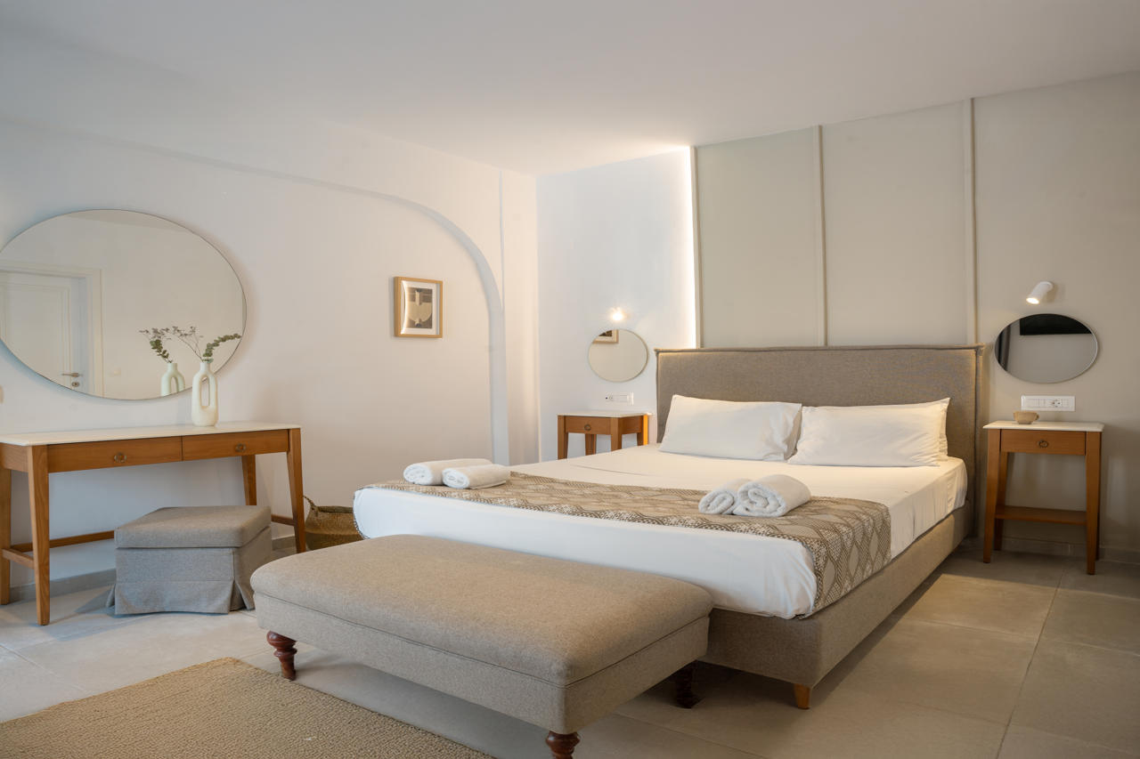 Nami Hotel & Suites 60/156