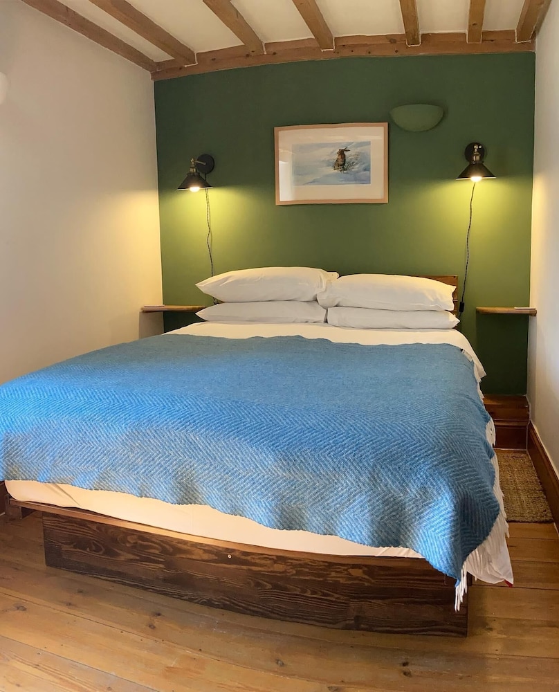 Riverside Bed &amp; Breakfast 13/46