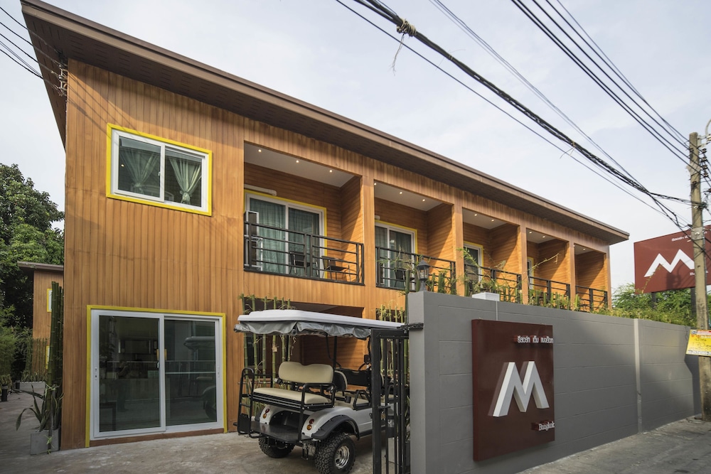 The M Pool Villas Bangkok - Bts Ekkamai 5/26