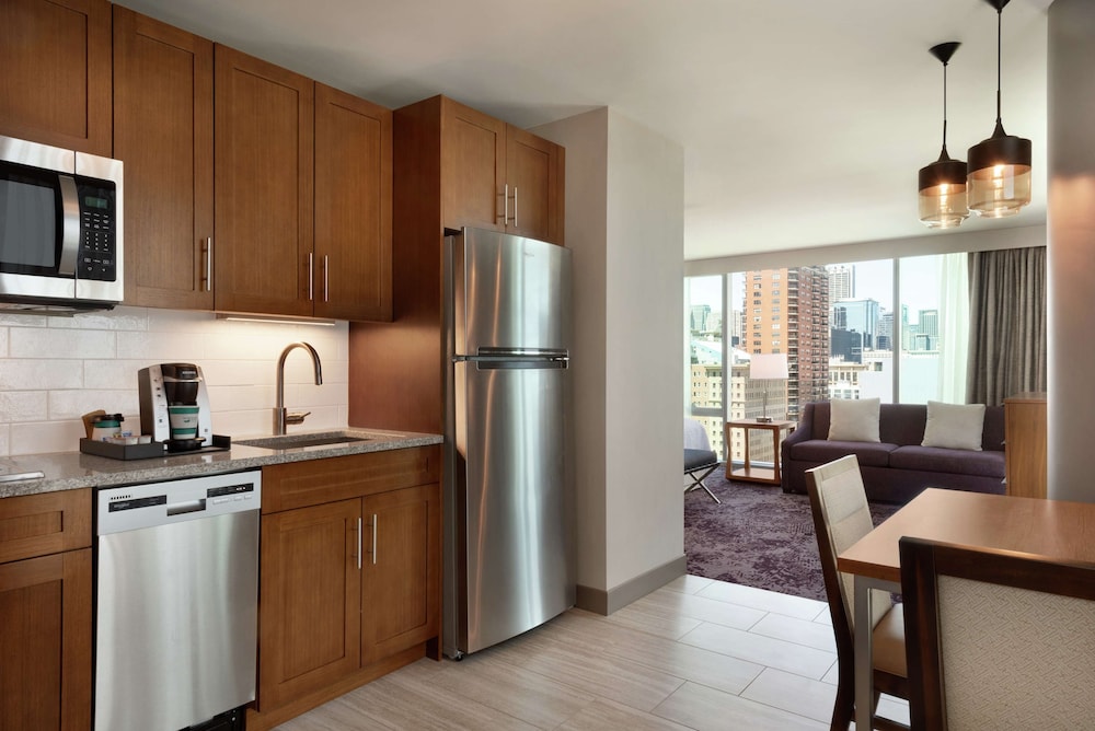 Homewood Suites by Hilton Chicago Downtown South Loop 9/49