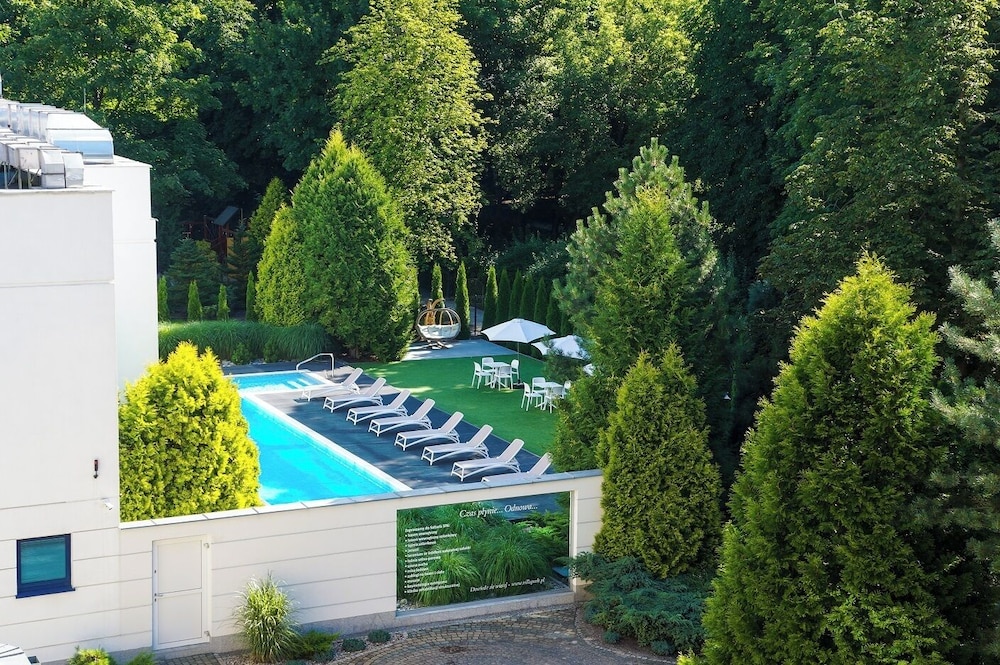 Hotel Villa Park Med Spa 55/58