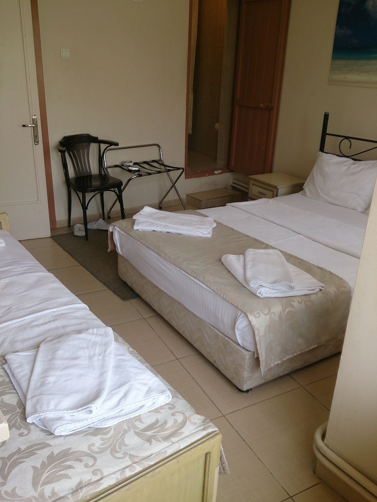 Caylan Hotel 12/24